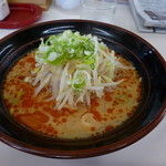 中華麺処 あずま屋 - 坦坦湯麺、700円。