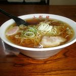 山形屋 - ラーメン 600円