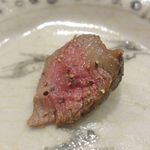 旬菜 おぐら家 - 尾崎牛はお肉の旨味脂の旨味ともにバランスが良く、大人気なのも頷ける美味しさです。