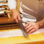 にしぶち飯店 - 軽快な骨切りの音、しゃりっ・しゃりっ…