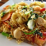 Lang Am Thuc 3 Cua - シーフード焼きそば