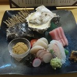 ながうらの隠れ家ラウンジ つるや - 