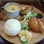 GotZA - メンチカツ カボチャ冷製スープ