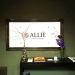 ALLIE - 店内