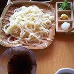 食匠 なる花 - 盛りうどん￥500