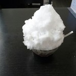 お菓子処 新宿 栄光堂 - 宇治金時（カキ氷）600円（ミニサイズは380円）