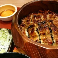 うなぎのしろむら - 生たまごが付いてますけど…。 活うなぎひつまぶし 特上。