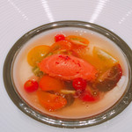 ル・マンジュ・トゥー - アップ　ガスパッチョのシャーベットが溶けて口に広がっていくのが心地よい　2016-8