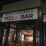 WOLFGANG PUCK PIZZA BAR - 