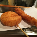 San - 玉ねぎ（100円）と、サービスエビフライ（150円）