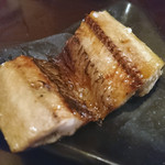 海鮮炭火焼食堂 肴や - 炭火焼から、さんま開き（250円）