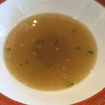 荒町商店中華そば ふじやま - 白ふじそばのスープ