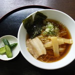 味の小てんぐ - 煮干ラーメン（お新香付）