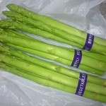 みどりの大地 - 購入したアスパラガス（2016.8）