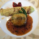 リバージュ イソヤマ - 2016.08国産牛フィレ シャトーブリアン（ソースベリグー キャベツのクレープ巻（カプナードソース）