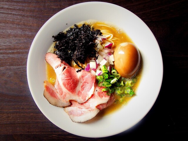 ちょっと前にオープンしたラーメン店「ふじやま」さん!!』by vega1