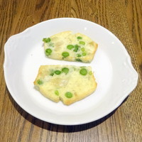 シャルキュ - アミューズのグリンピースのケークサレ