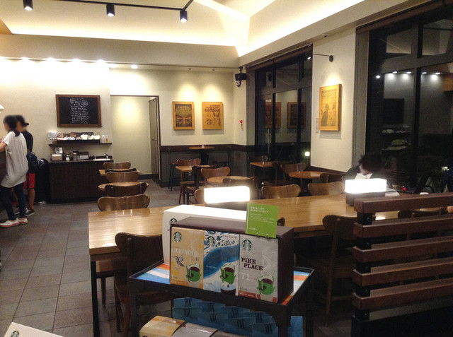 スターバックス コーヒー カインズモール彦根店 彦根 カフェ 食べログ
