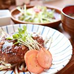 珈琲と定食 MoRiSaN - 20160808ハンバーグ・アップ