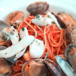 ピッコロ・バンビーノ - あおりイカとあさりのトマトソース