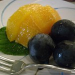 あめ婦 - この艶ツヤな果物の甘みうま味いっぱい（＾ｕ＾）