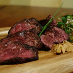 炭火イタリアン CARBO - 【炭火焼き】 ハラミステーキ ガーリック＆オニオンソルト