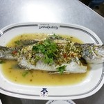 Huapla Chongnonsea - Steamed Sea Bass with lime