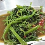 Huapla Chongnonsea - Stir-fried morning glory with fresh chili