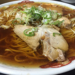 上海軒 - スープが並々