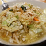 紅い扉の中華や 皆慶 - 鶏清湯塩野菜ラーメン