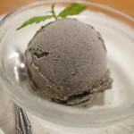 紅い扉の中華や 皆慶 - くろごま