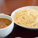 麦の蔵 - 数量限定のカレー汁うどん