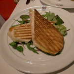 ブラッスリー ポール・ボキューズ - パニーニサンドウィッチ