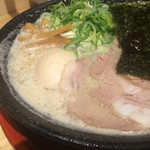 豚骨ラーメン専門 大名古屋一番軒 - 豪華白豚骨ラーメン