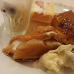 インペリアルバイキング サール - アップルパイなど