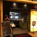 Yakiniku Toraji - 店入口