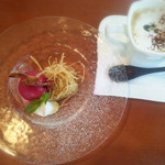 Dining cafe ca.to.cha - 