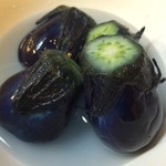 新潟本町 鈴木鮮魚 - 十全茄子の浅漬け。夏の新潟を代表する、爽やかな味わいです(*´-｀*)