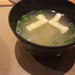 やよい軒 - お味噌汁は薄め(^_^;)