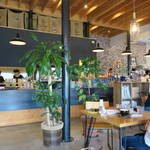 フラットホワイト コーヒー ファクトリー - 店内