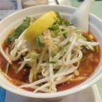 「カノンチン・ナムギャオ（タイ北風トマト入り素麺）」（1500円）