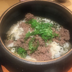 日本料理 晴山 - 土鍋ご飯：飛騨牛(？)と山椒の混ぜご飯