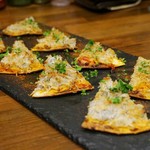 バル クラーベ - 静岡産シラスのコカ　680円