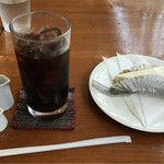 コーヒーハウスしもおれ - チーズケーキのセット 750円