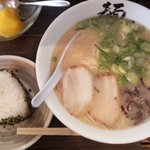 博多麺屋台 た組 - 2016/8 ランチ！レディースセット☆600円☆
            オニギリとデザート付き