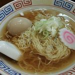 らーめん屋 小川 - 冷たいかけ中華そば＋味付玉子