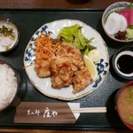 京の都庄や - から揚げ＆刺身定食（900円）