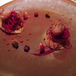 レストランエール - 前菜
      鴨肉　ルバーブ、ビーツ、ハイビスカス