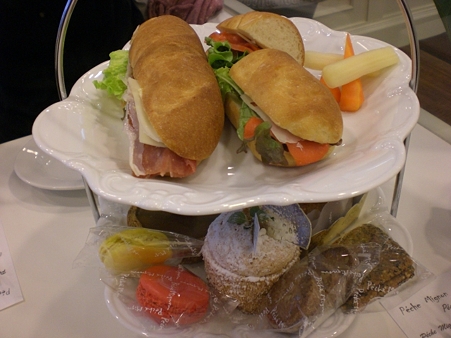 アフタヌーンティーセット By Onikuma 閉店 サロン ド テ ペシェ ミニョン 丸井今井函館店 Salon De The Peche Mignon 五稜郭公園前 カフェ 食べログ アフタヌーンティーセット By Onikuma 閉店 サロン ド テ ペシェ ミニョン 丸井今井函館店 Salon De The Peche Mignon 五稜郭公園前 カフェ 食べログ