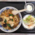 中華飯店 百嘉園 - 五目ラーメンセット７５０円